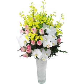 Advance flower vase 05