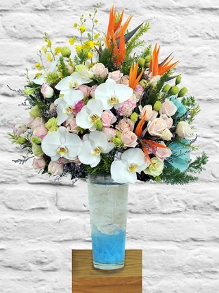Luxurious Vase Flowers 05