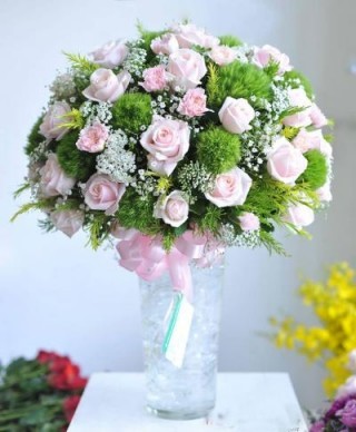 Luxurious Vase Flowers 11
