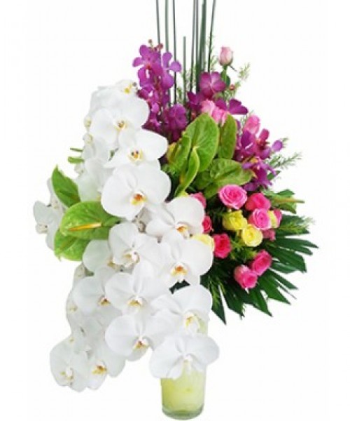 Luxurious Vase Flowers 44