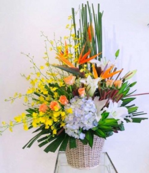 Luxurious Flower Basket 19