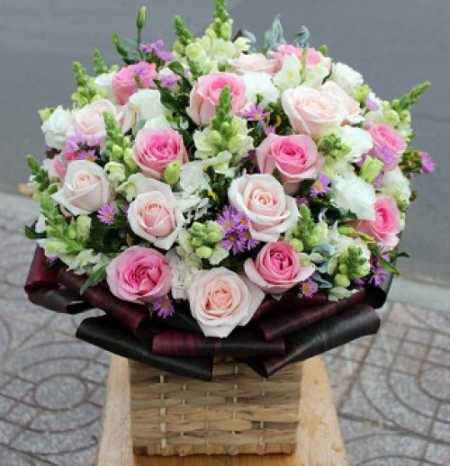 Luxurious Flower Basket 34