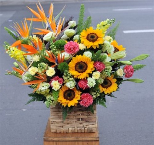 Luxurious Flower Basket 35