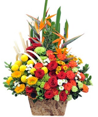 Luxurious Flower Basket 48