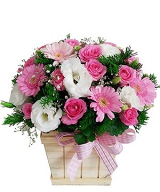 Luxurious Flower Box 03
