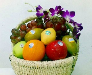 Fresh Fruit Basket 16