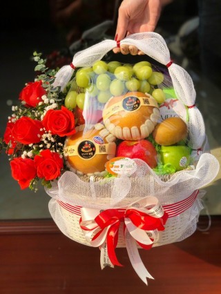 Beautiful Fruit Basket 38