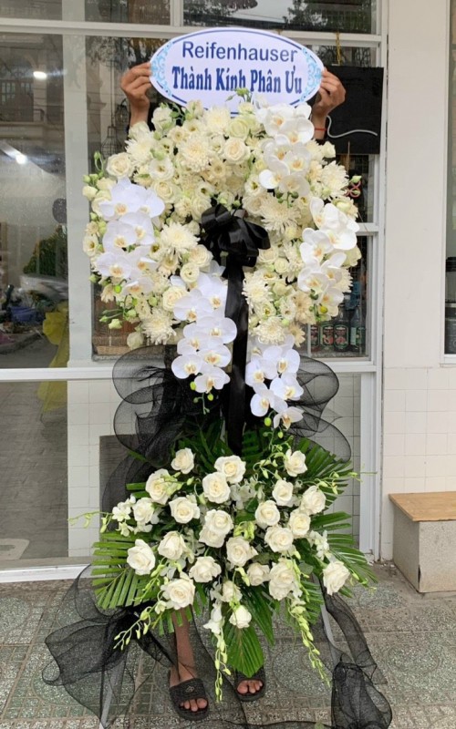 Condolence Fresh Flowers 87