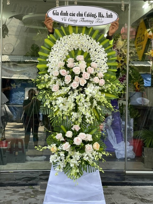 Condolence Fresh Flowers 98