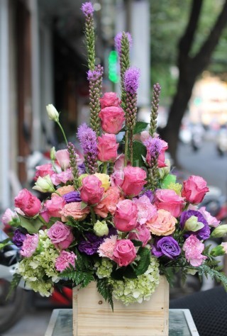 Luxurious Flower Box 24