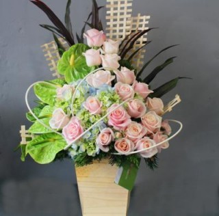 Luxurious Flower Box 30