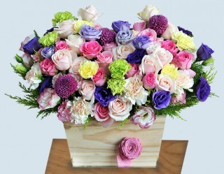 Luxurious Flower Box 41