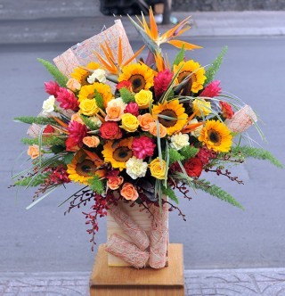 Luxurious Flower Box 49