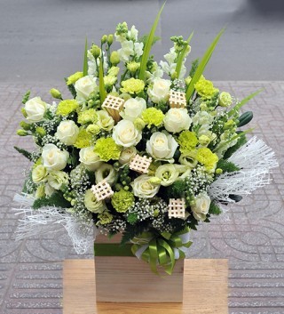 Luxurious Flower Box 50